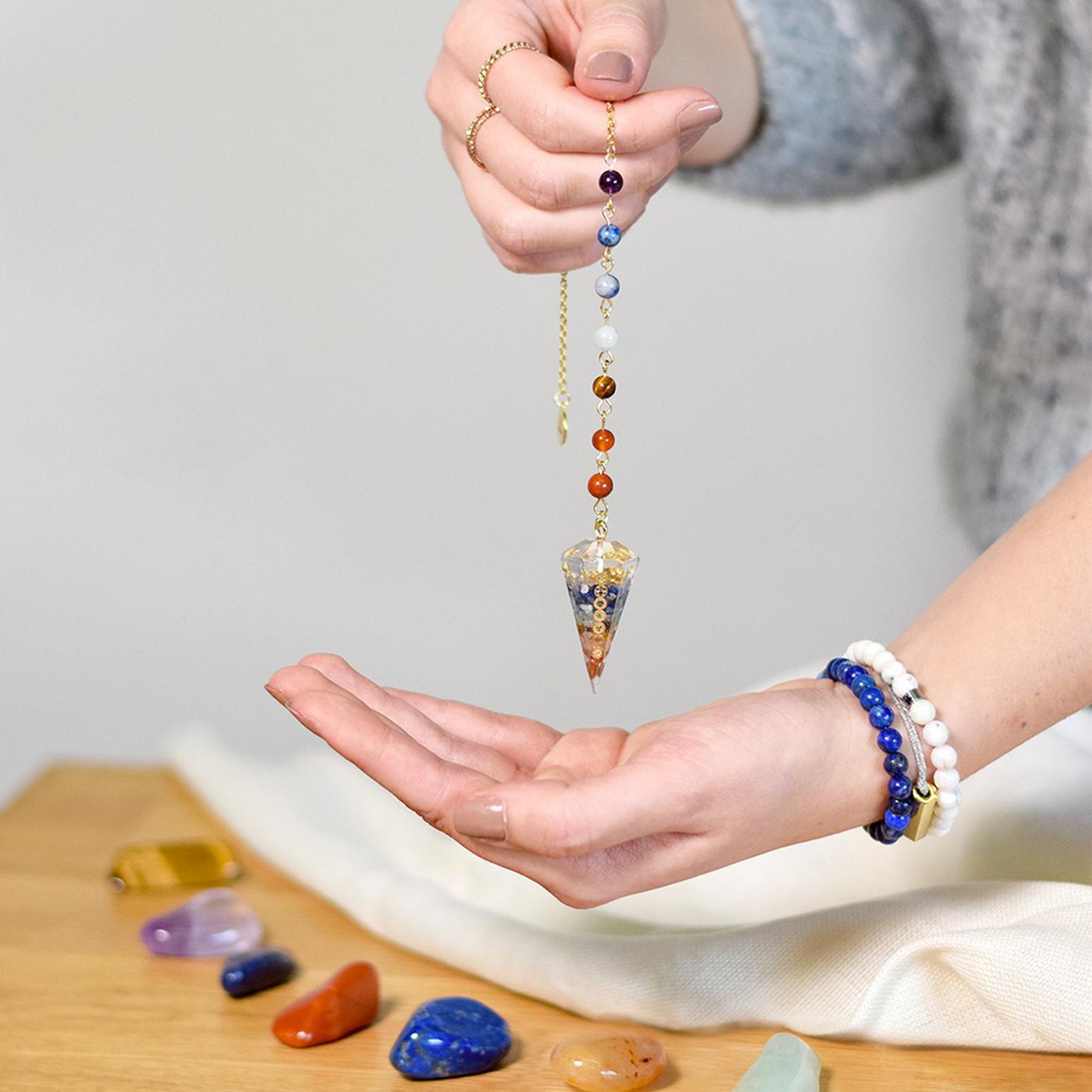 PENDULE ORGONITE 7 CHAKRAS