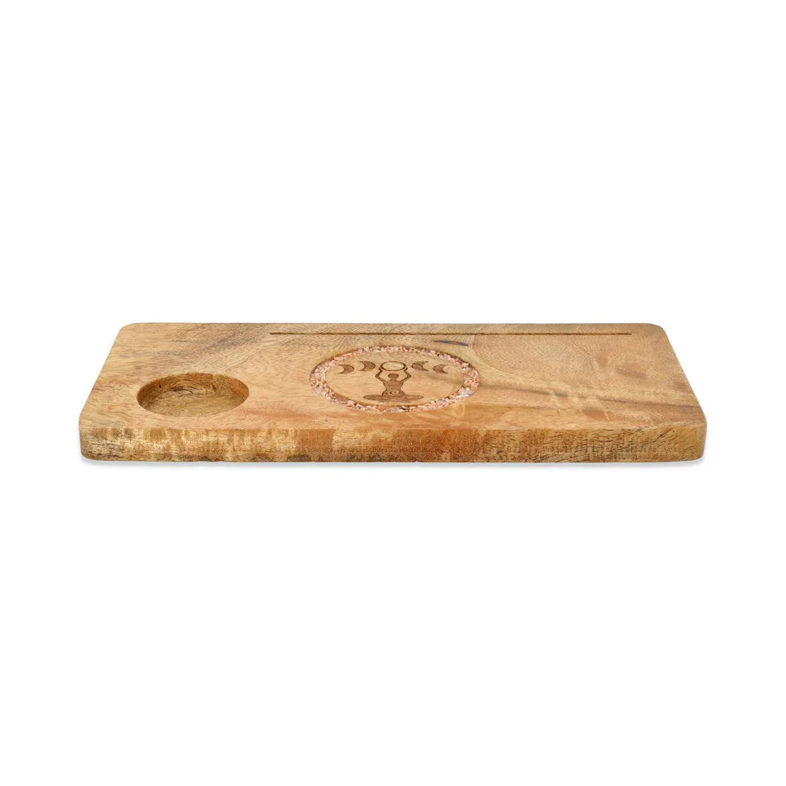 Vue latérale d'un porte cartes en bois de manguier avec déesse et cycles lunaires gravés, cerclés de cristaux de pierre de lune rose, encoche pour bougie