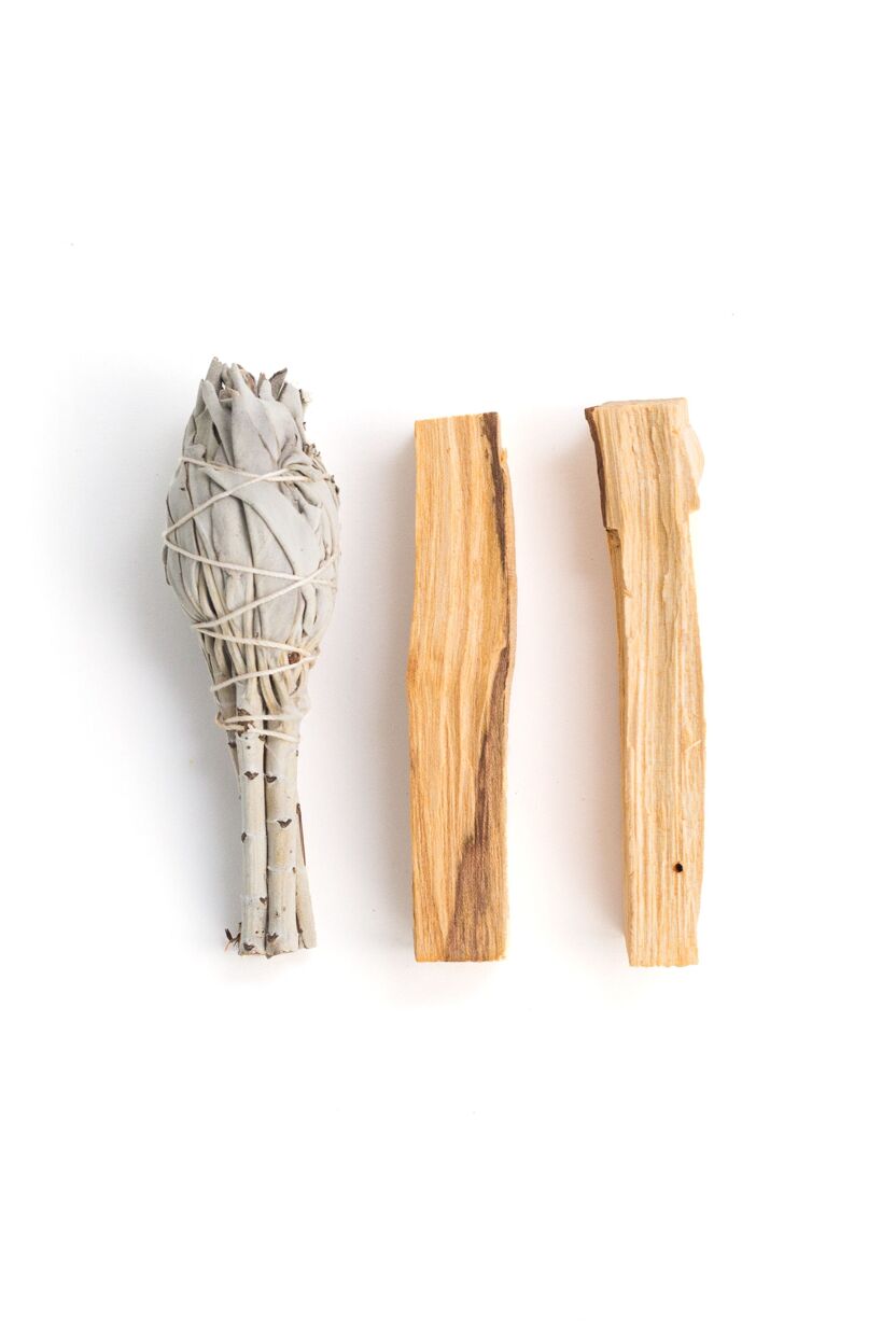 2 bâtonnets de Palo Santo et 1 de sauge blanche pour purification des énergies et lieux de vie