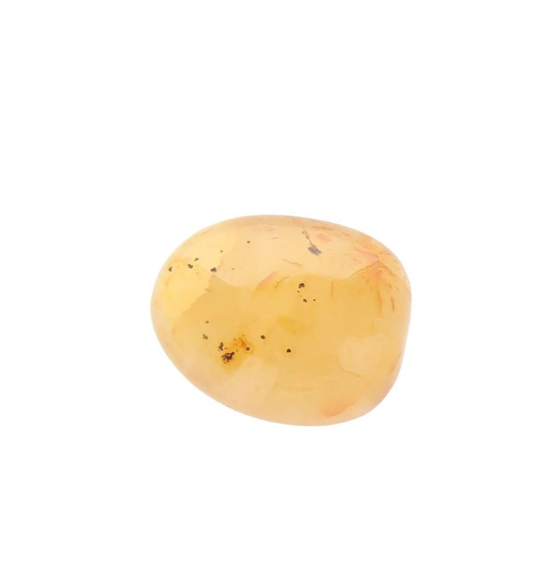 Pierre roulée de Cornaline orangée avec petits éclats bruns, sur fond blanc