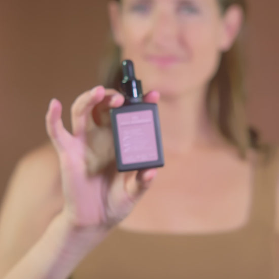 Vidéo conseils d'utilisation de l'Huile Régénérante de la marque MiYé