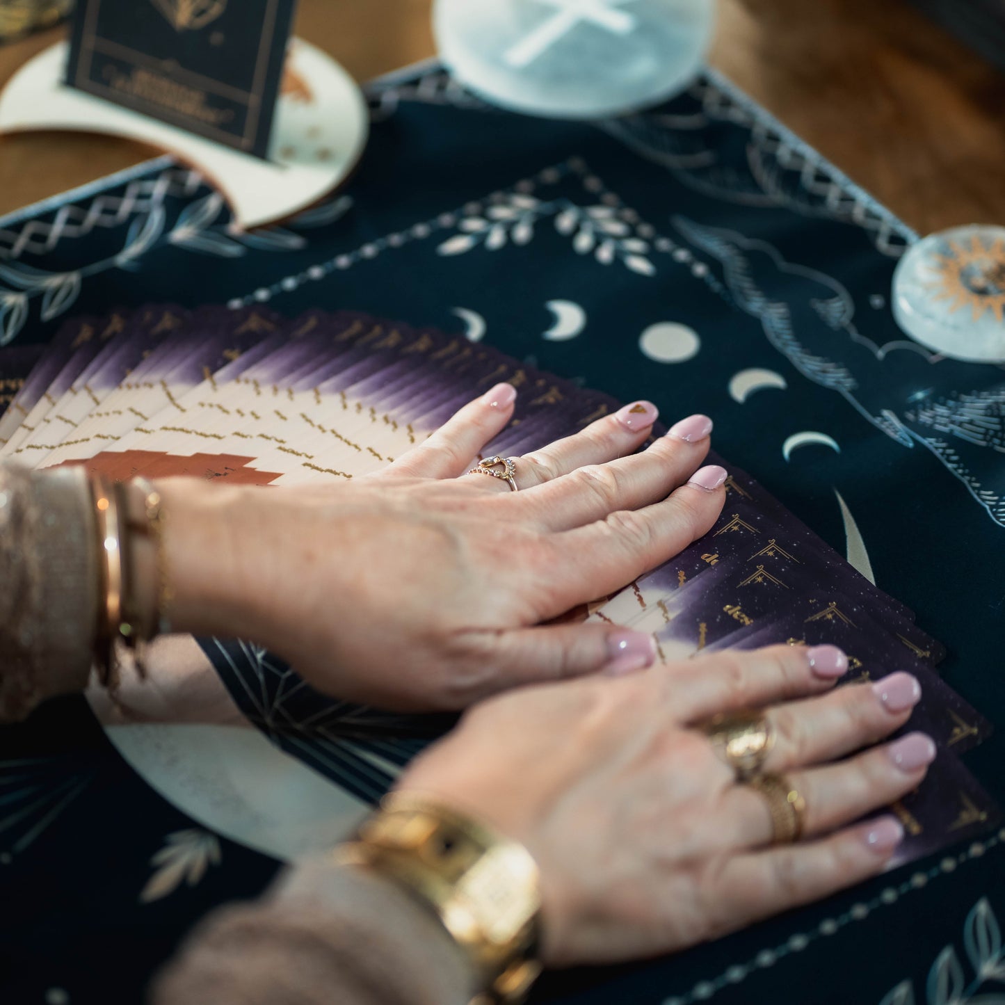 Guidance médiumnique avec cartes d'oracle dans le cadre d'une chez De A à KÂ